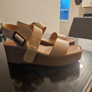 Tan ivory beige heel wedge sandal